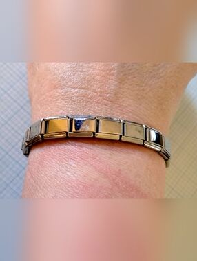 Polished Solver-Tone Link Bracelet for Women